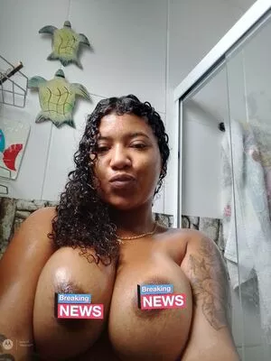 ingridbiancalmeida / PMorennaa2 / ingridbiancaalmeida nude photo #0003