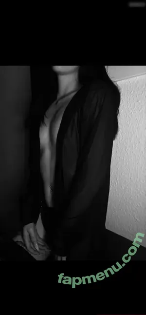  nude photo #0003