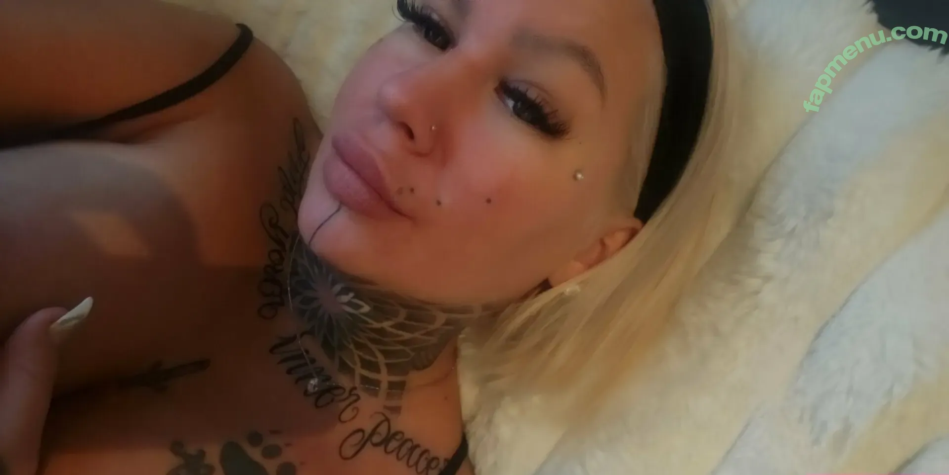 inkdsusannea nude photo #0012 (inkdsusannea)