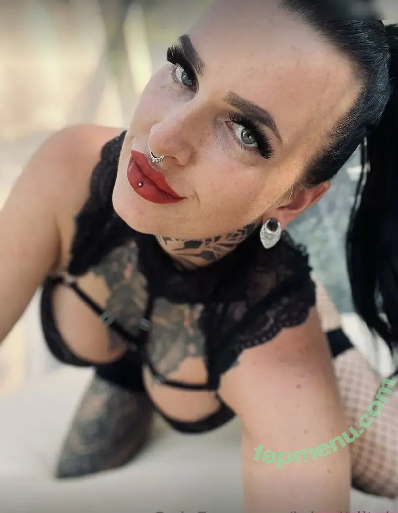 inkedbiitch nude photo #0009 (Kathalea / kathalea_offical)