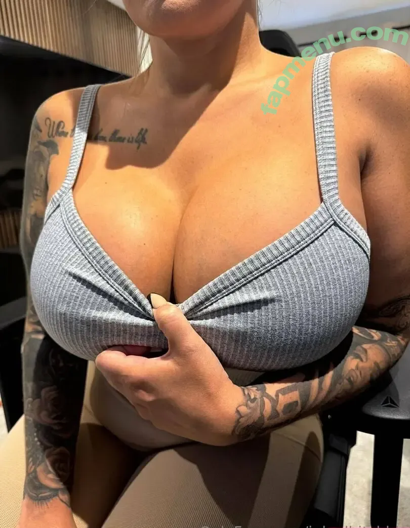 inkedbitchhh nude photo #0011 (inked420witch)