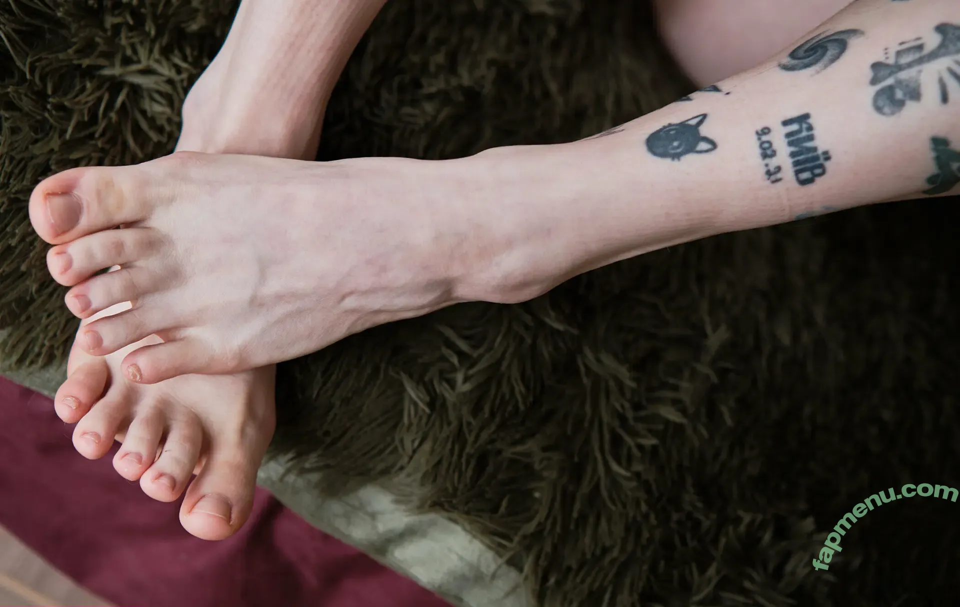 inkedfridayhoe nude photo #0027 (inkedfridayhoe)