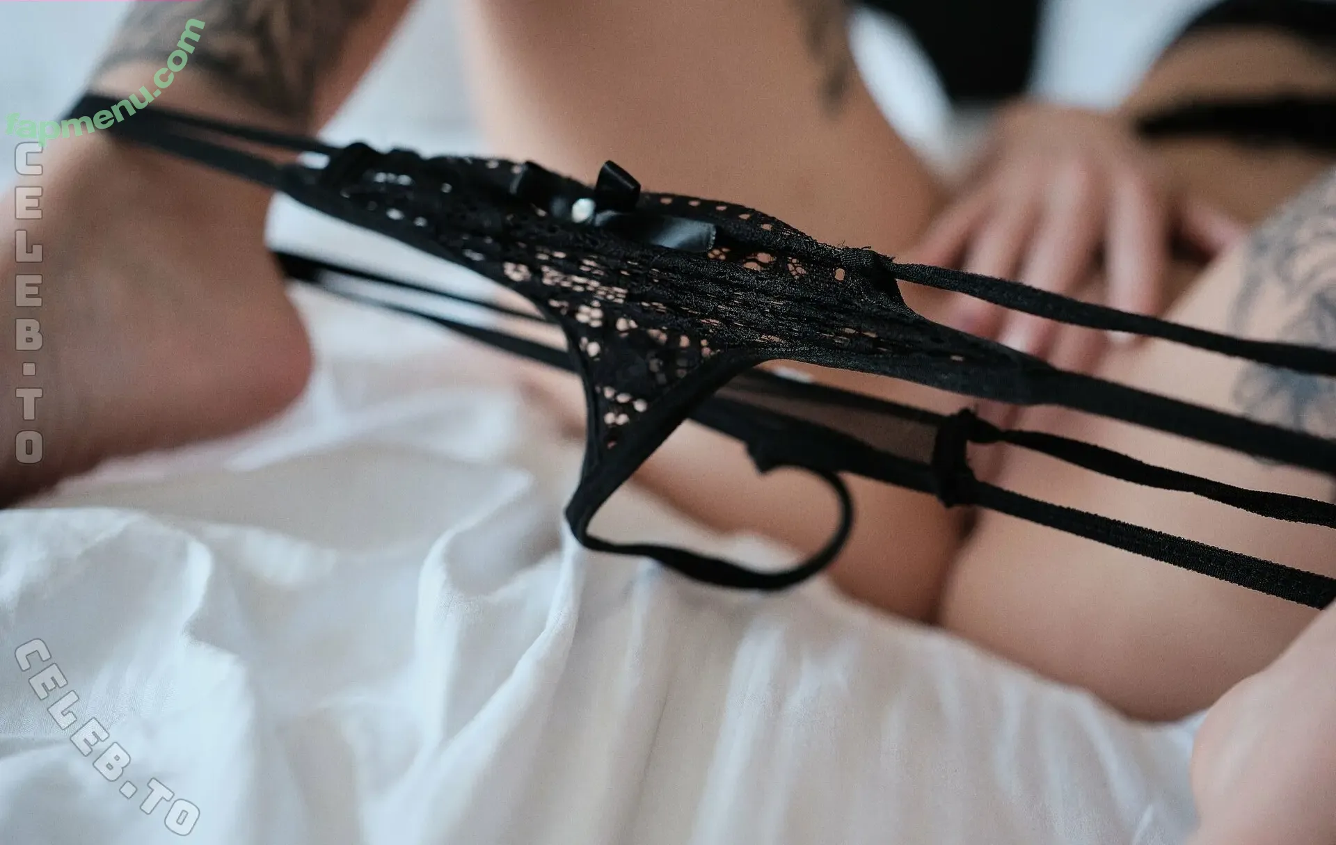 Inkednaddl nude photo #0148 (inkednaddl_snsaux-photo)