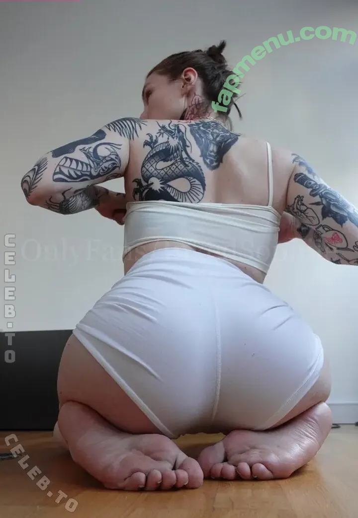 InkedSophiie nude photo #0096 (sophiies_secret)