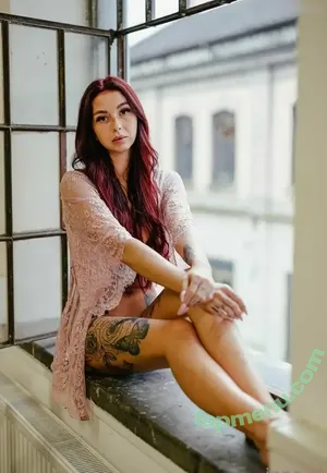 Inna_.i / ainna nude photo #0089