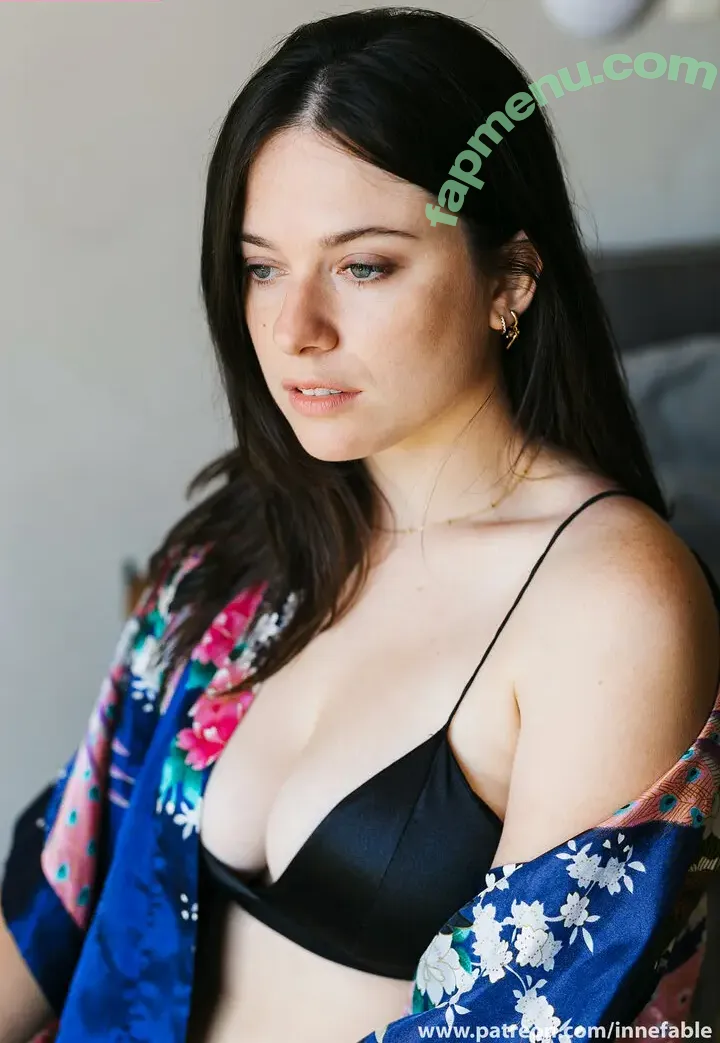 Innefable nude photo #0025 (innefable_cl / neffilicious)