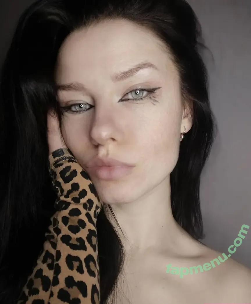 Innervus nude photo #0167 (Anna)