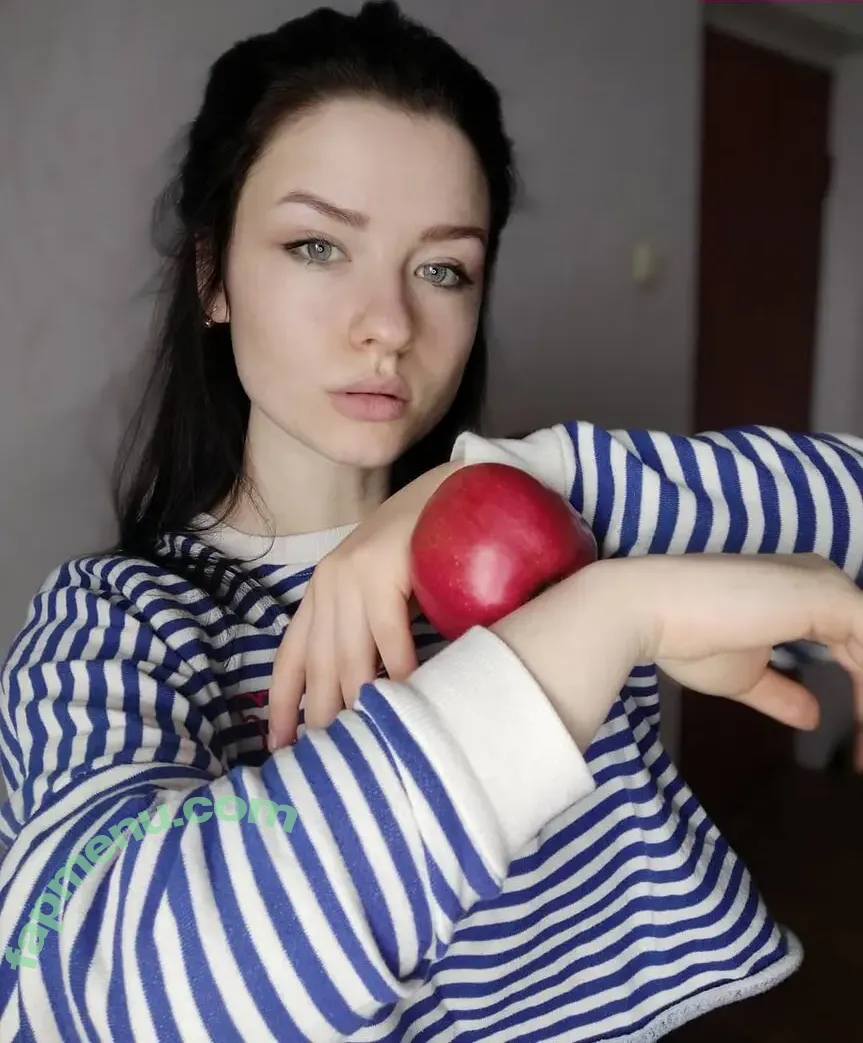 Innervus nude photo #0186 (Anna)