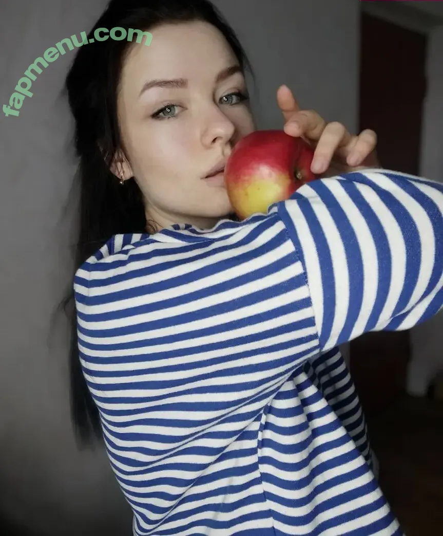 Innervus nude photo #0189 (Anna)