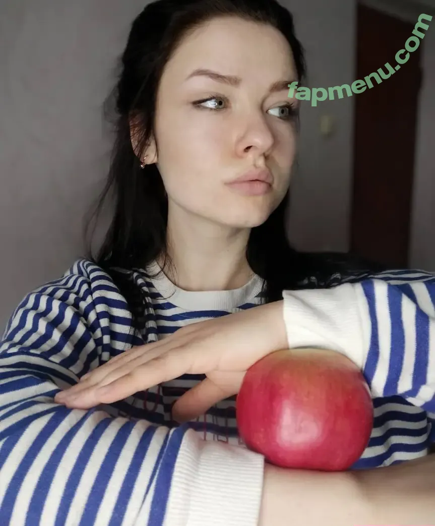 Innervus nude photo #0190 (Anna)