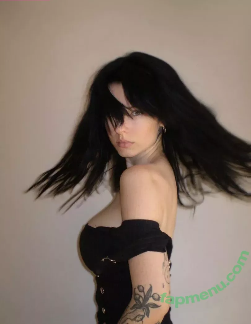 innervus nude photo #3500 (Instagram)