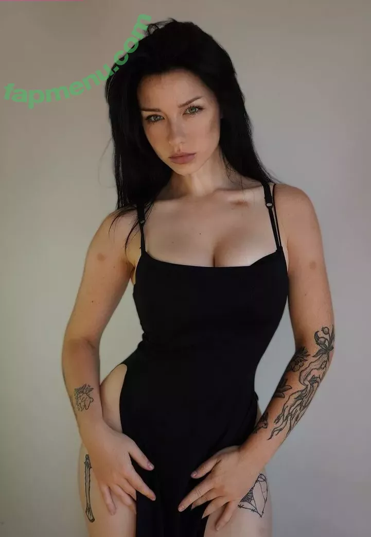 innervus nude photo #3552 (Instagram)