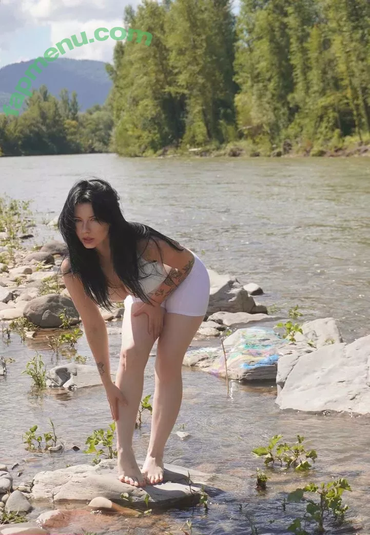 innervus nude photo #3630 (Instagram)