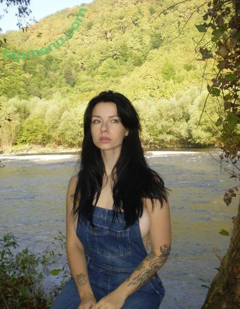 innervus nude photo #3736 (Instagram)