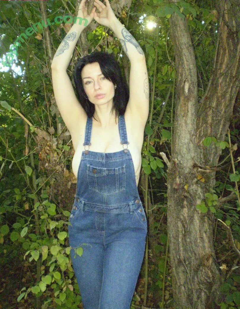 innervus nude photo #3752 (Instagram)