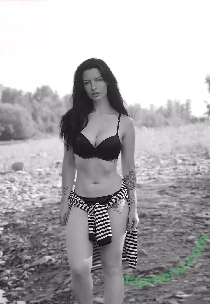 innervus nude photo #3784 (Instagram)