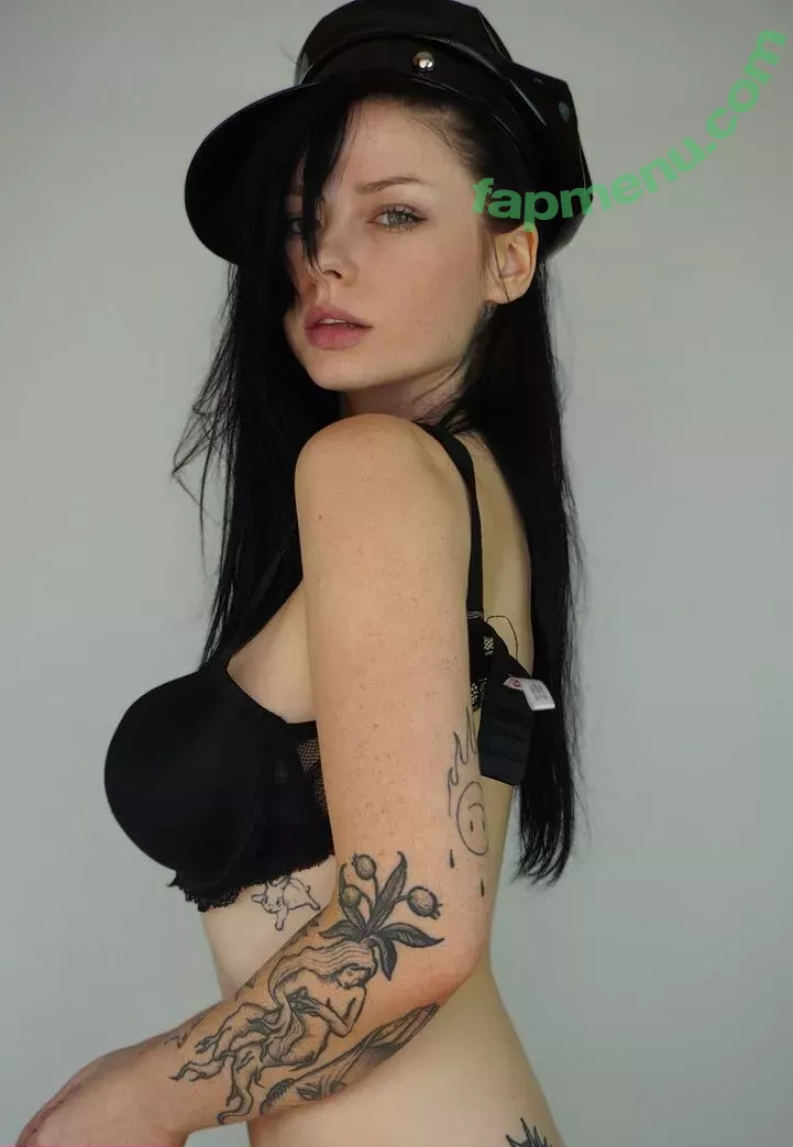 innervus nude photo #3919 (Instagram)