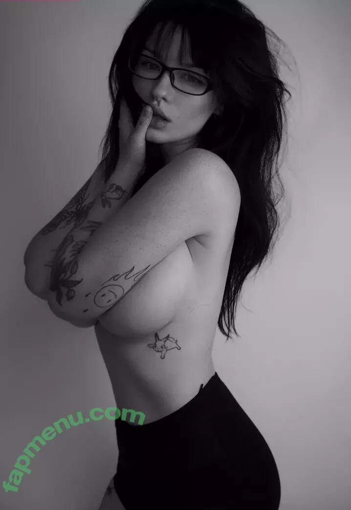 innervus nude photo #3972 (Instagram)