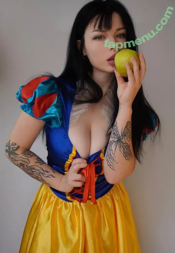 innervus nude photo #4011 (Instagram)