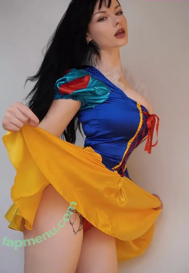 innervus nude photo #4037 (Instagram)