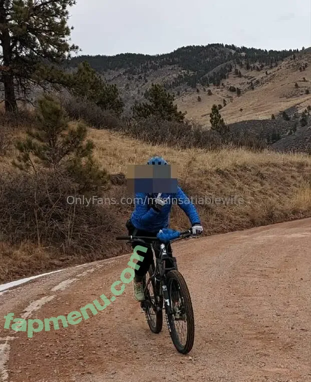 InsatiableWife nude photo #0025 (mrsinsatiablewife)