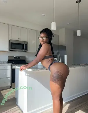  nude photo #0009