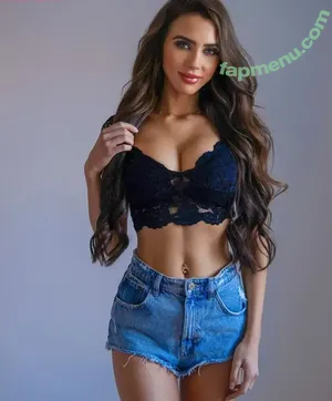  nude photo #0002