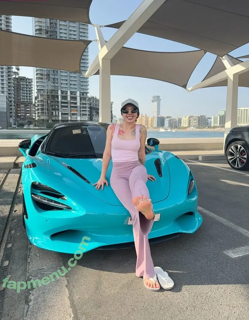 Instasamka nude photo #0166 (Instasamka)