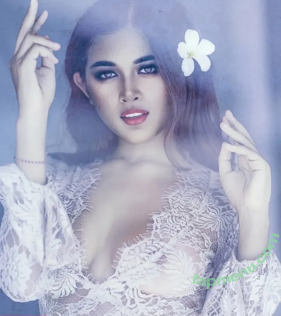 Intan Cules nude photo #0012 (intancules_)