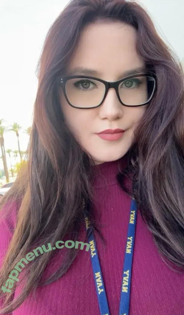 IntelligntSteak nude photo #0041 (MrsSteak / intelligentsteak)