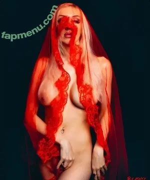 Intraventus nude photo #0192