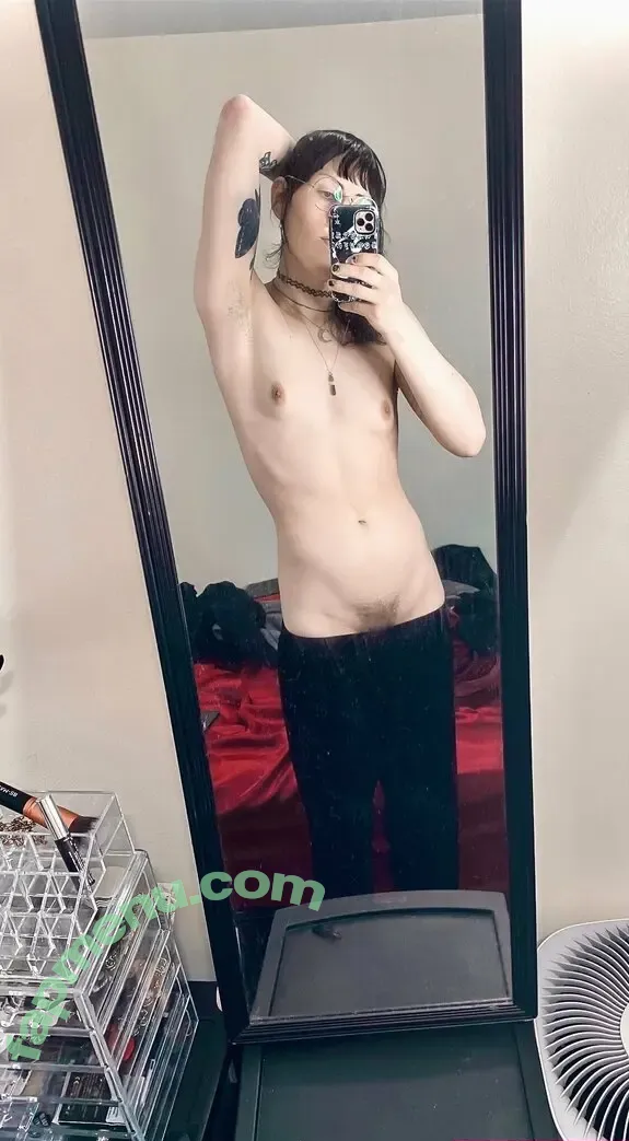 invaderkim nude photo #0004 (invaderkim_)