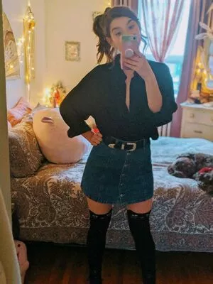 InvaderVie nude photo #0051