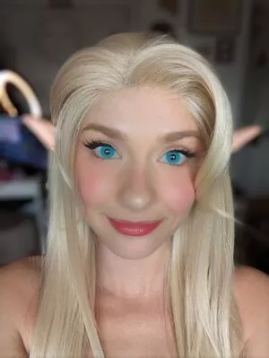 InvaderVie nude photo #0211