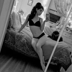 InvaderVie nude photo #0215