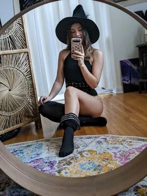 InvaderVie nude photo #0229