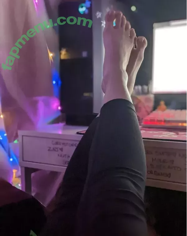 InvaderVie nude photo #0096 (InvaderVie)