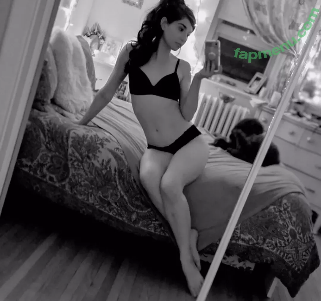 InvaderVie nude photo #0215 (InvaderVie)