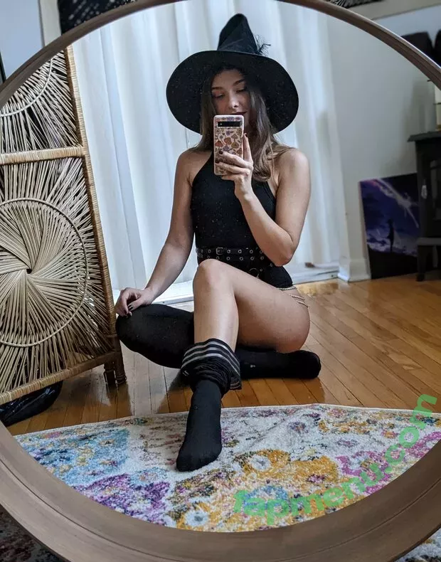 InvaderVie nude photo #0229 (InvaderVie)