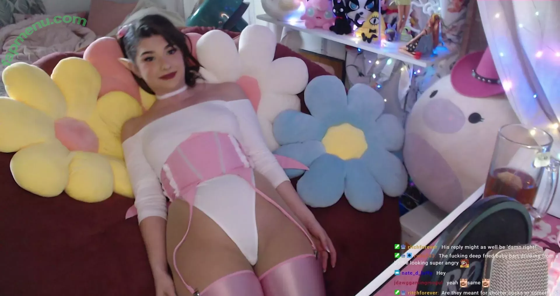 InvaderVie nude photo #0573 (InvaderVie)