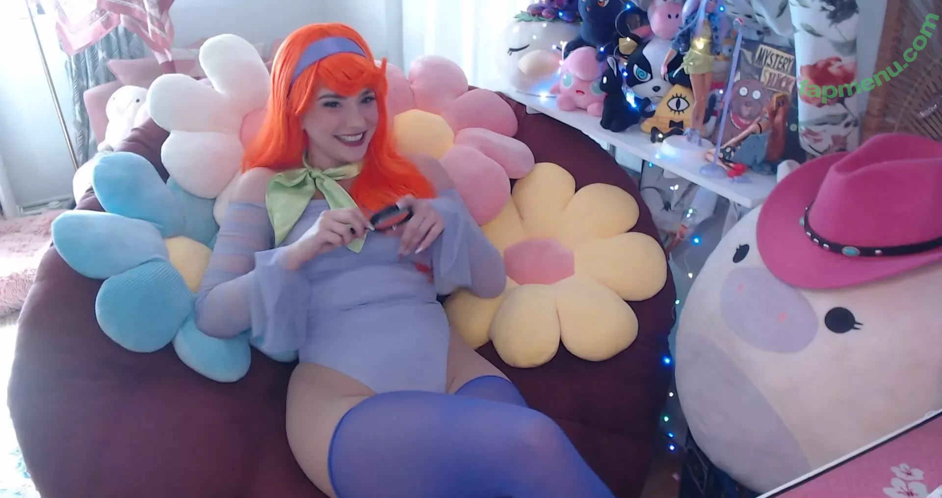 InvaderVie nude photo #0627 (InvaderVie)