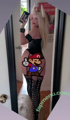 InvaderVie nude photo #1983