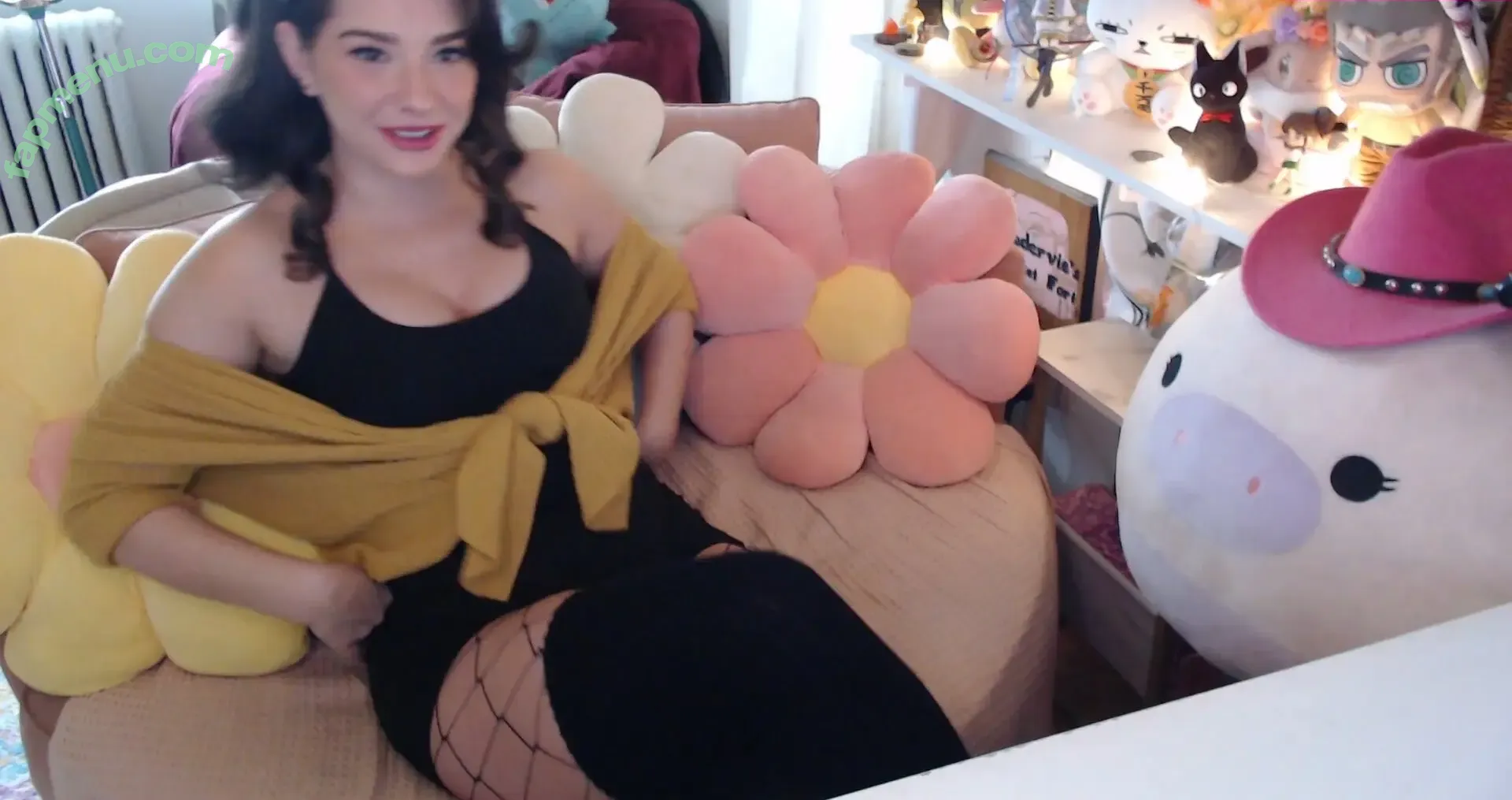 InvaderVie nude photo #2044 (InvaderVie)