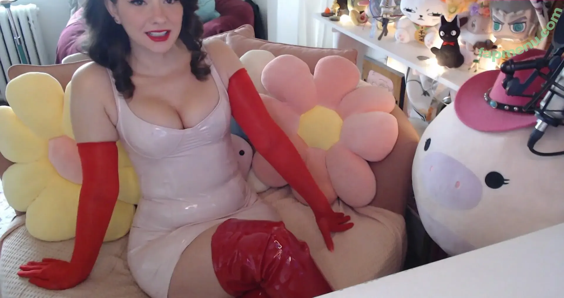 InvaderVie nude photo #2094 (InvaderVie)