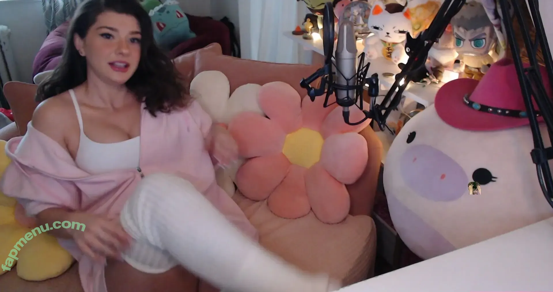 InvaderVie nude photo #2156 (InvaderVie)