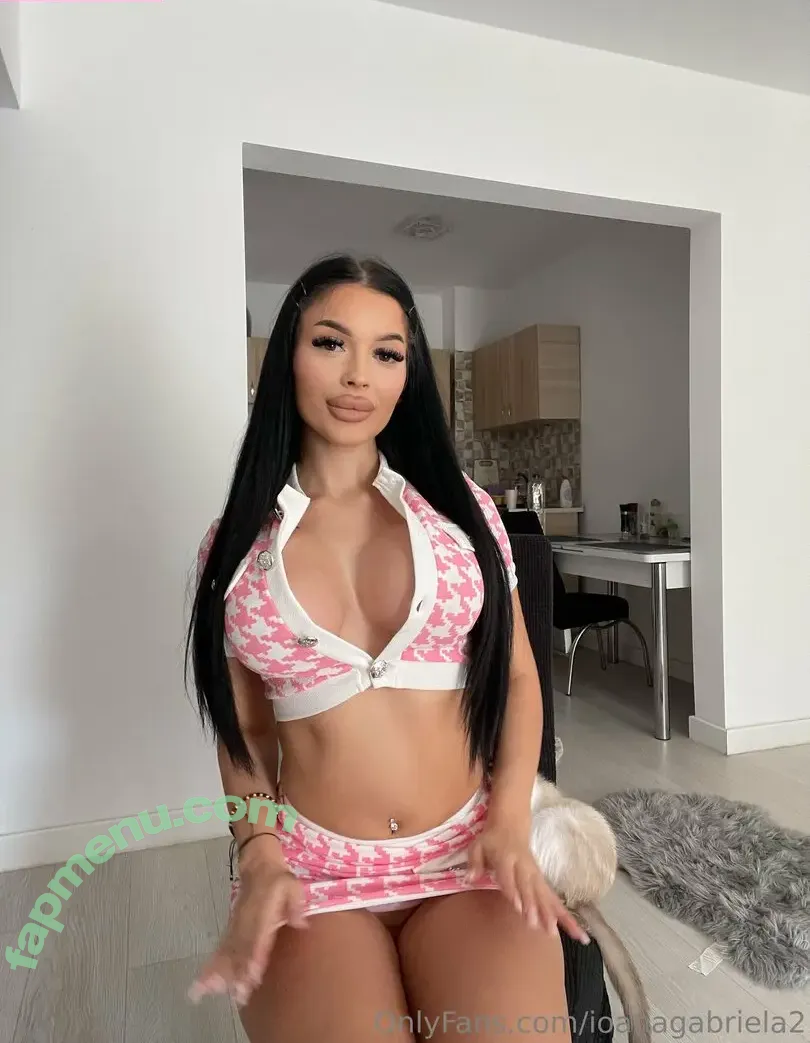 ioanagabriela2 nude photo #0025 (oooogabriela)
