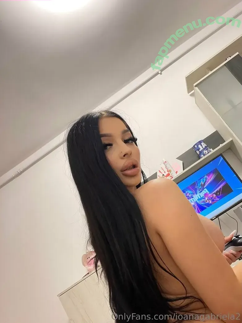 ioanagabriela2 nude photo #0026 (oooogabriela)