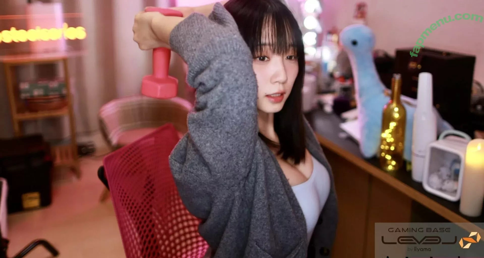 iorimoe_five nude photo #0436 (moe_five / 伊織もえ)