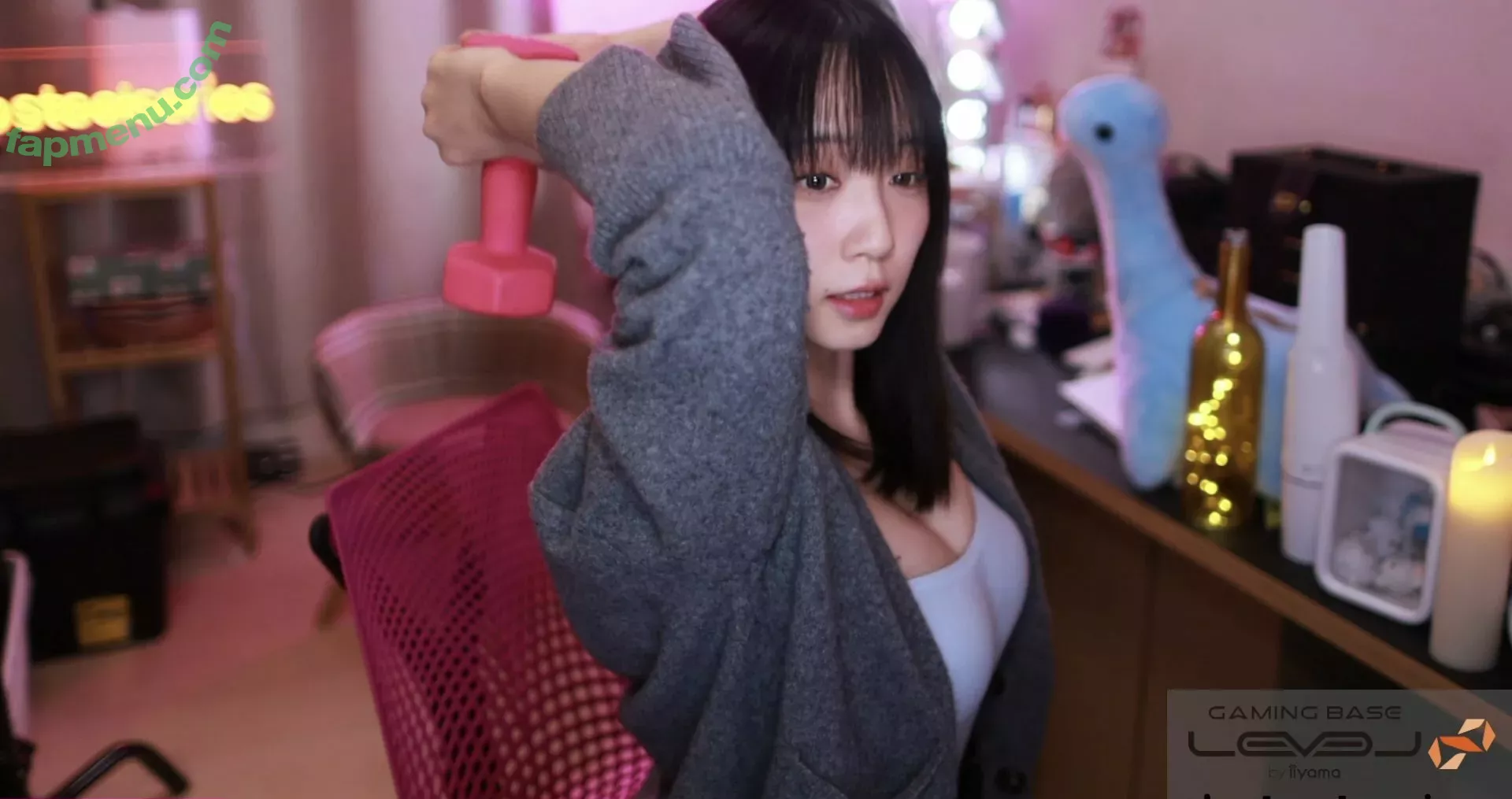 iorimoe_five nude photo #0440 (moe_five / 伊織もえ)