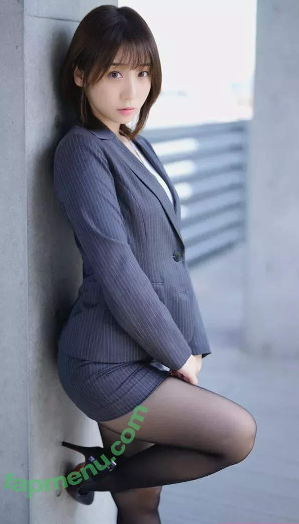 iorimoe_five nude photo #0470 (moe_five / 伊織もえ)